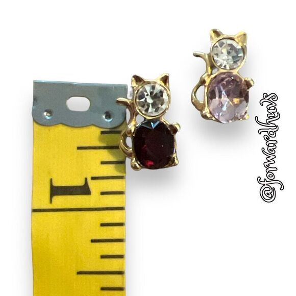 Cat Rhinestone Pin (s) Gold Tone Metal - Picture 5 of 9